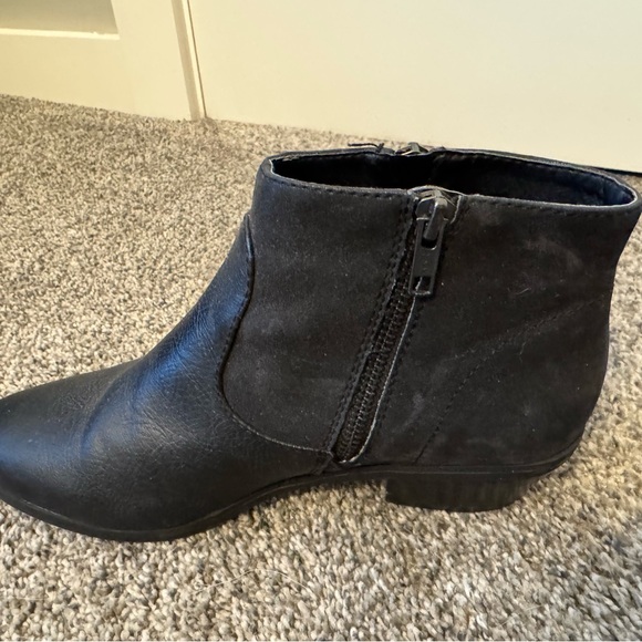 Ecco Women’s Booties 7.5 Zip Sides Black Bass Naya  Zip Sides - Picture 6 of 9